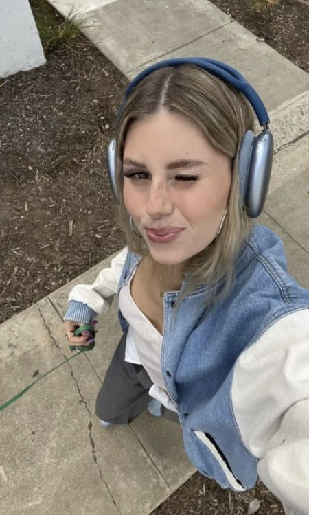 Alt image